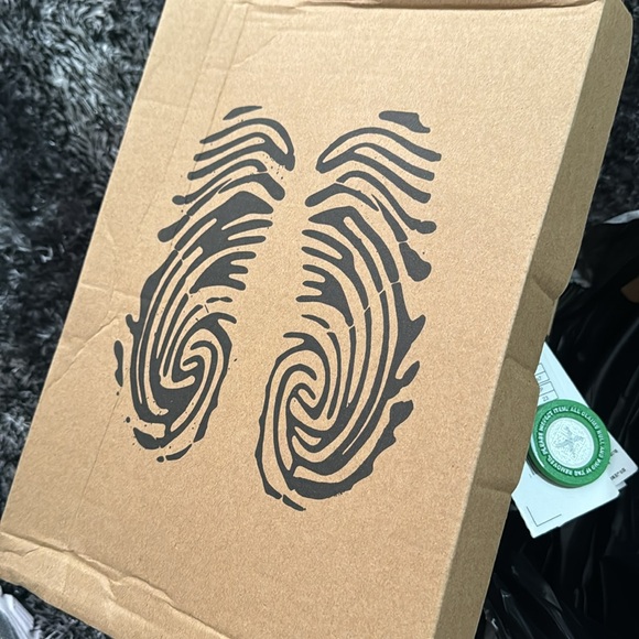 Crocs - Picture 3 of 7